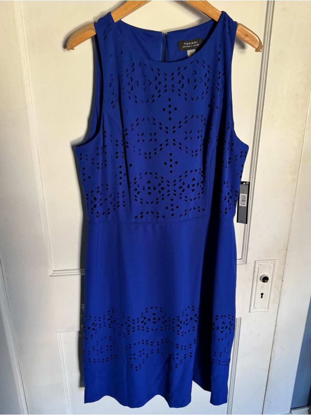 NWT Sz 14 Tahari Dress